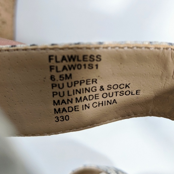 Steve Madden Flawless Natural Snake Skin Wedge - Picture 6 of 7